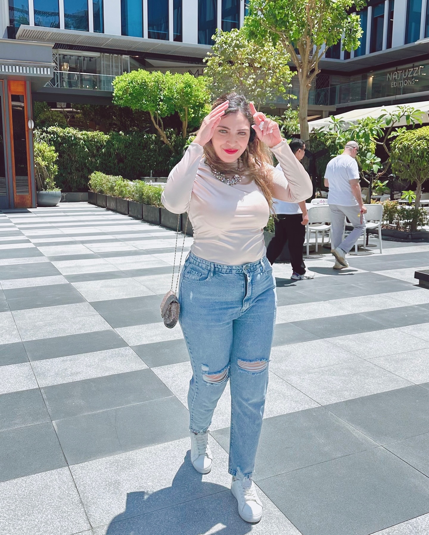 instagram